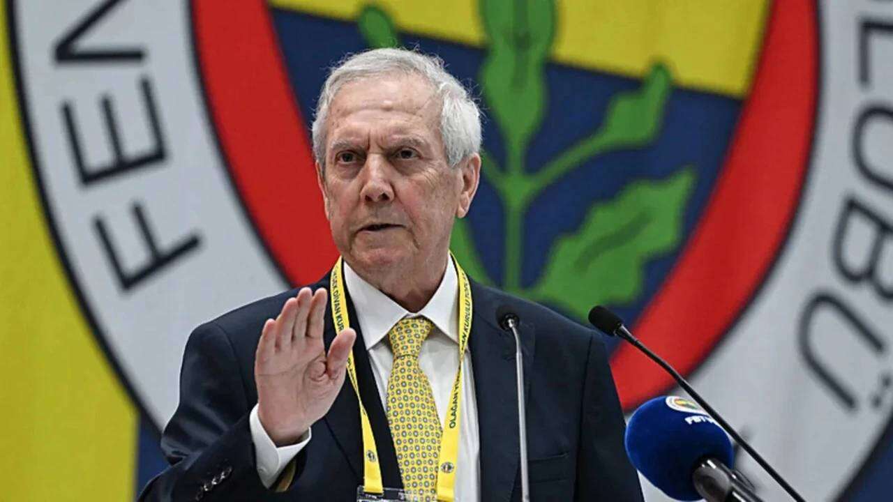 Fenerbahçe'de Aziz Yıldırım resmen imzayı attırdı: 1.93’lük dev İsmail Kartal'ın emrinde, 29 maçta 15 gol! 2
